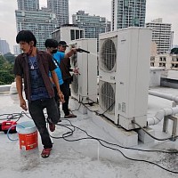 ช่างแอร์พัฒนาการ 0990021939